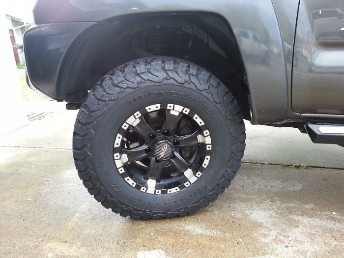 New tires2.jpg